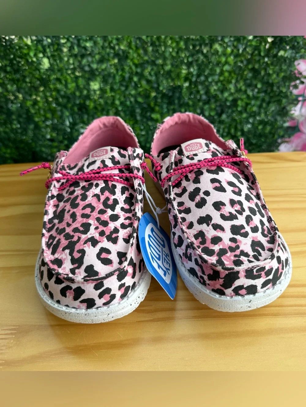 HEYDUDE Wendy Y Getaway Lace Pink Leopard Youth Size 6 Slip On Shoes NWT